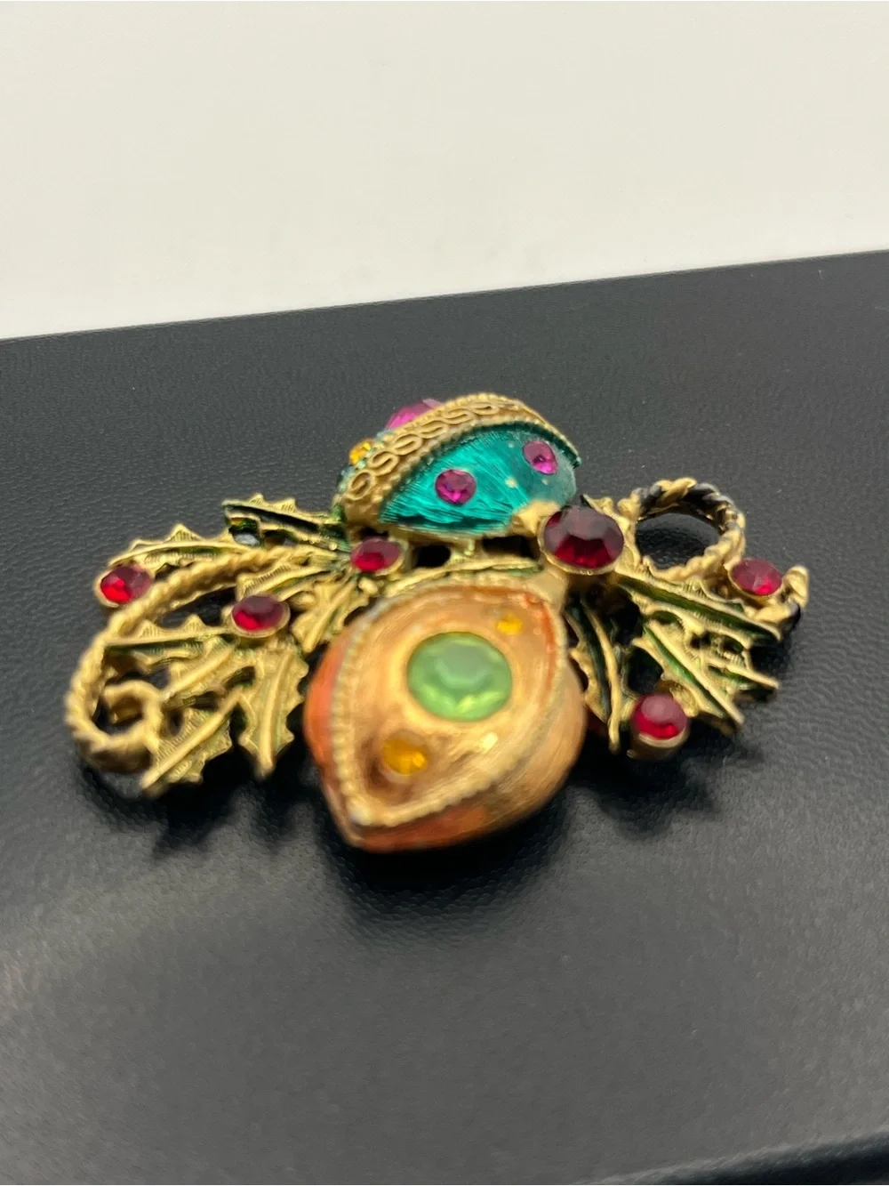 Christmas ornaments baubles gold tone multi colored rhinestones brooch pin